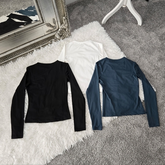 AUTOMET Womens Long Sleeve Shirts. Basic Crop Tops. Underscrubs Layer. … - Picture 3 of 7